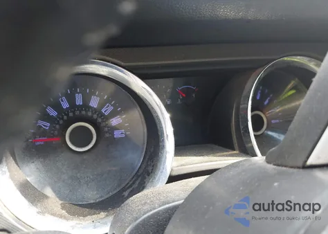 2014 Ford Mustang V6 из США, поврежденный, VIN 1ZVBP8EM2E5208550